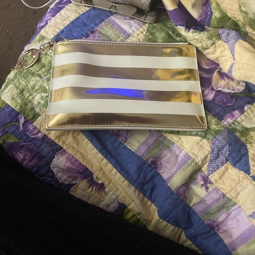 Kate Spade Gold and White Clutch - Picture 3 of 12